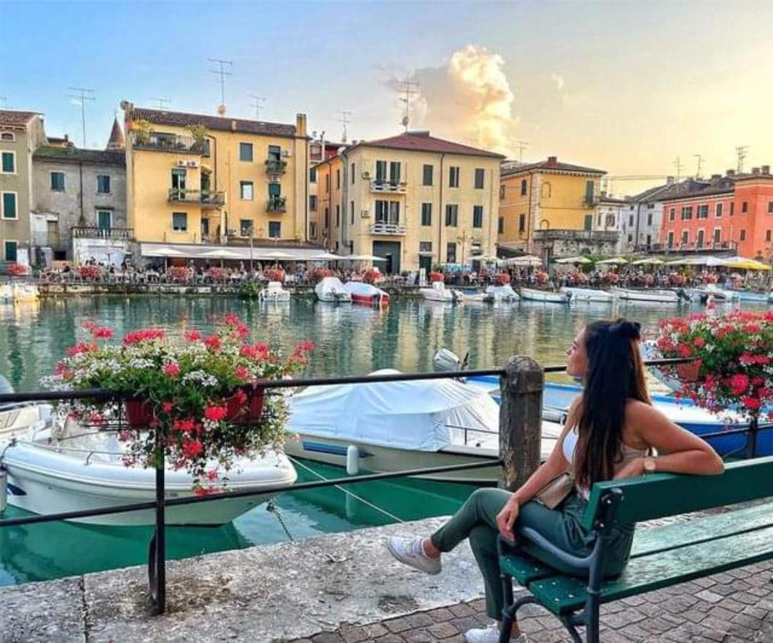 Solegardarelax - Peschiera Del Garda Apartman Kültér fotó