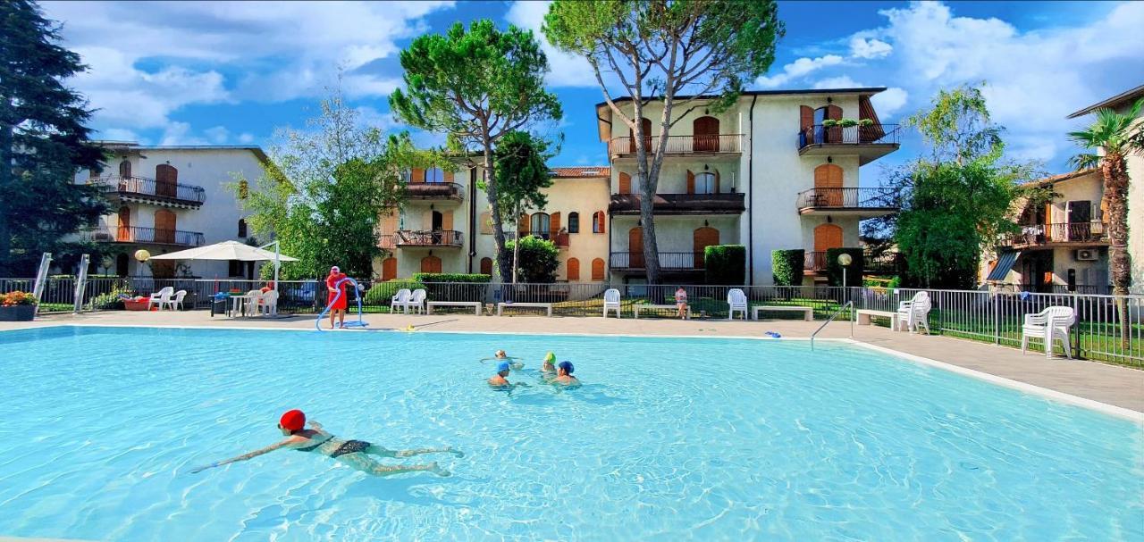 Solegardarelax - Peschiera Del Garda Apartman Kültér fotó