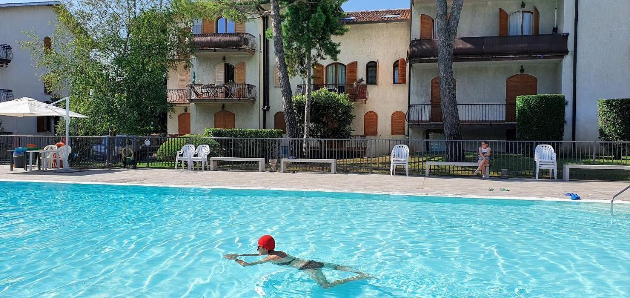 Solegardarelax - Peschiera Del Garda Apartman Kültér fotó